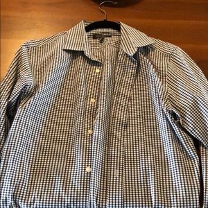 Banana Republic camden fit shirt - cotton M